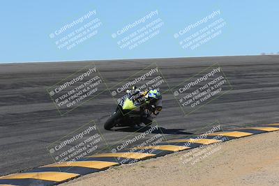 media/Mar-24-2025-Moto Forza (Mon) [[57ce5c5cff]]/1-Advanced Group/Session 2 (Bowl)/